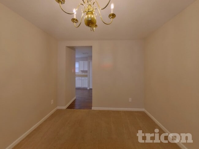 923 Littleton Dr, Concord, NC 28025 - photo 4