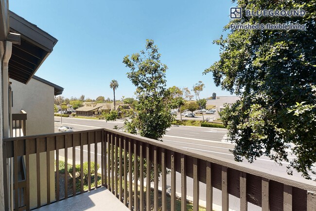 22700 Lake Forest Dr unit FL1-ID10912A, Lake Forest, CA 92630 - photo 4