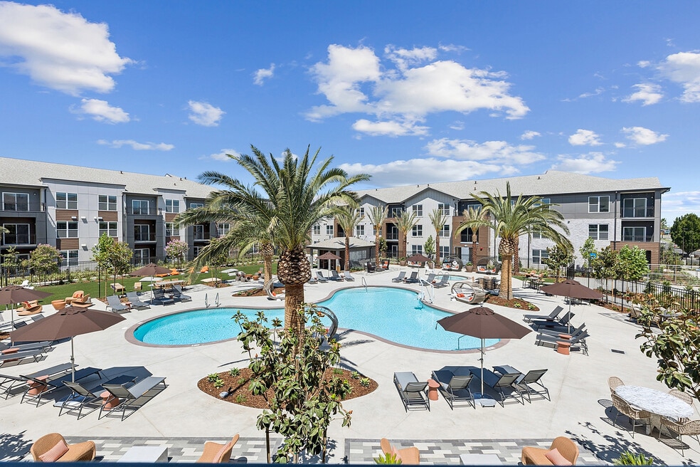 Ona, Sacramento, CA 95834 - photo 1