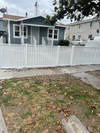 128 W 106th St, Los Angeles, CA 90003