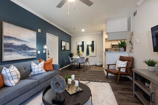 165 Forestbrook Dr, Lewisville, TX 75067