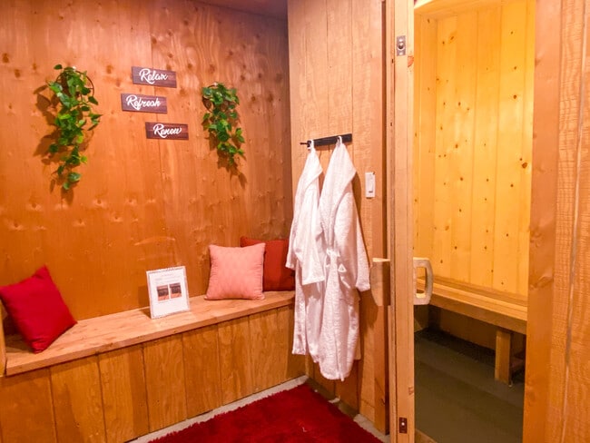 Private sauna, JUST for you!
