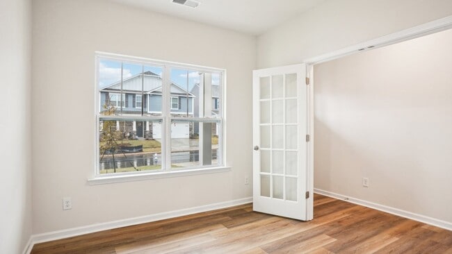 7640 Bainbridge Rd, Sherrills Ford, NC 28673 - photo 3