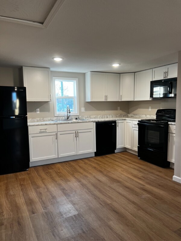 100 W College St unit C, Aurora, MO 65605 - photo 5