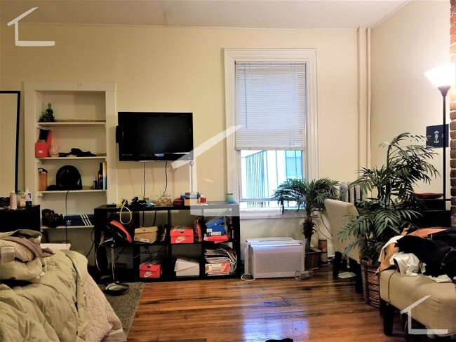 214 Hemenway St unit 1, Boston, MA 02115 - photo 7