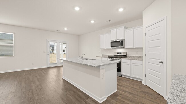 363 Friendship Oak Way, Hampton, GA 30228 - photo 7