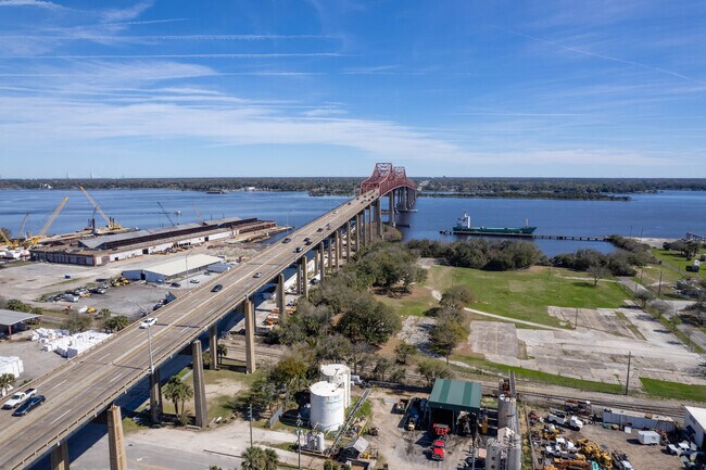 St. Johns River is an important natural feature in Long Branch/Fairfield.