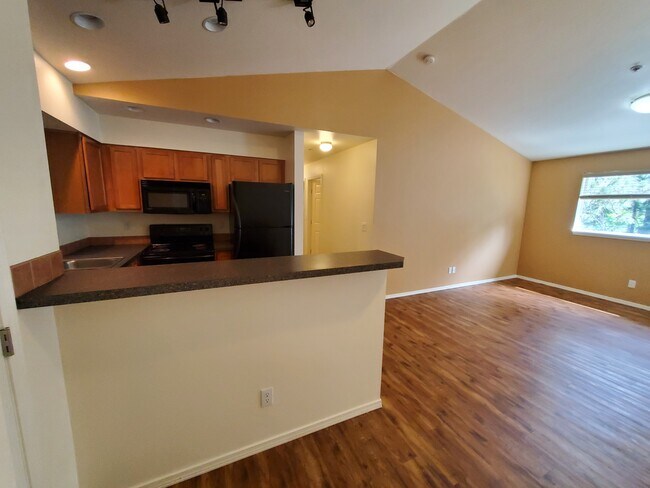 Courtyard Heights, Pullman, WA 99163 - photo 5