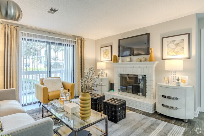 Ashland Pines Apartments, Stone Mountain, GA 30088 - photo 2