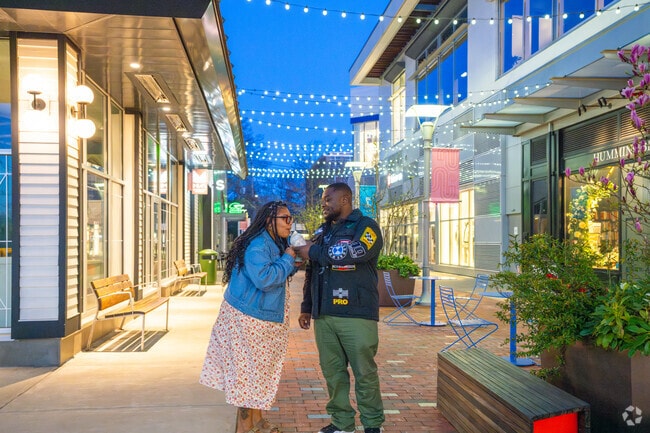 With so much to do, Chestnut Hill is the place to explore and experience new things together.