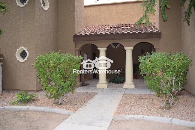 6945 E Cochise Rd unit 146, Paradise Valley, AZ 85253 - photo 2