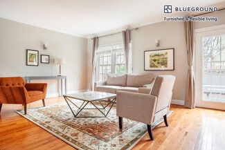 12306 Fox Lake Place, Fairfax, VA 22033