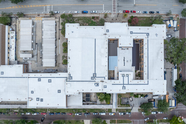Howard Middle School is a public school in the Orange County School System of Florida.