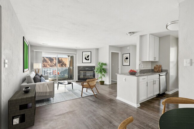 Luna Pointe, Hampton, VA 23666 - photo 2