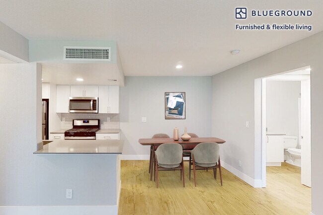 3831 N Orchid Ln unit FL1-ID10789A, Calabasas, CA 91302 - photo 5