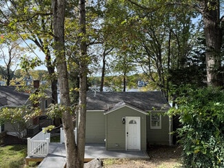 42 Eastview Rd, Plymouth, CT 06786