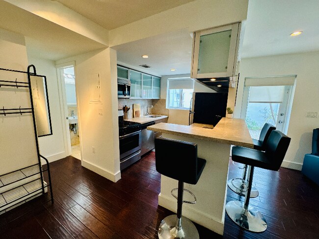 741 6th St unit 102W, Miami Beach, FL 33139 - photo 5