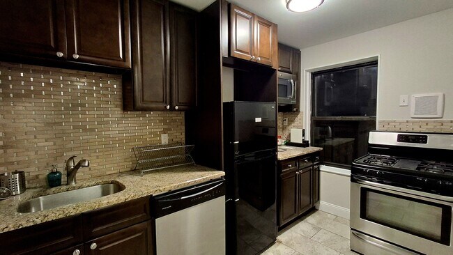 330 Hudson St unit 1, Hoboken, NJ 07030 - photo 3