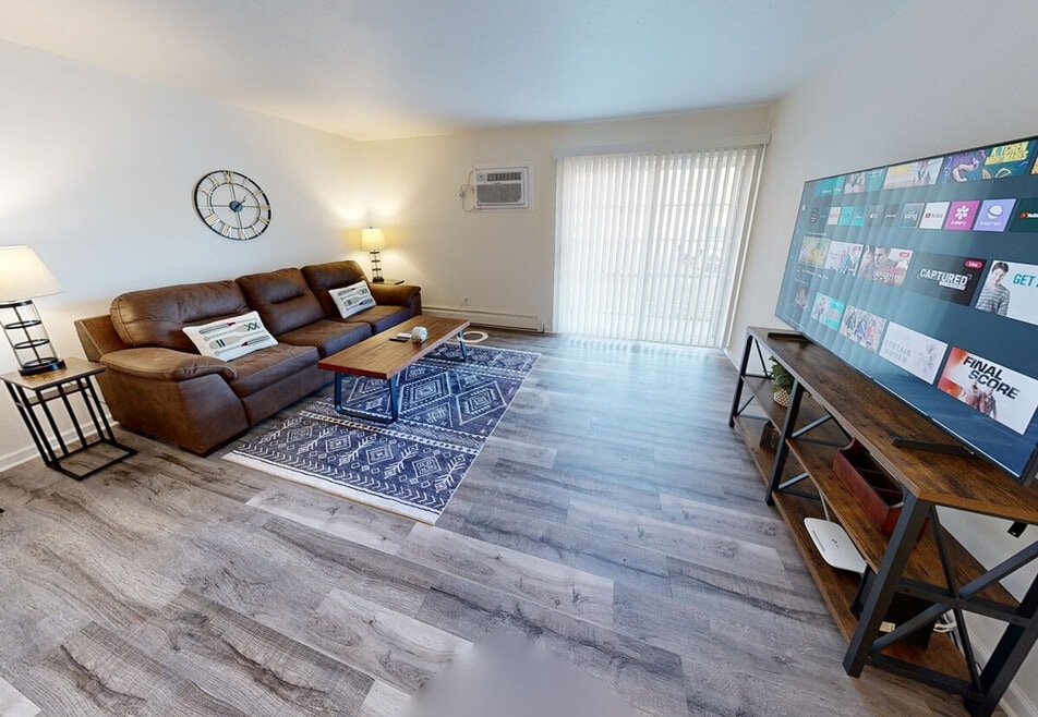 1639 Green Forest Run unit ID1253111P, Janesville, WI 53546 - photo 1