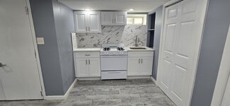 13177 228th St, Laurelton, NY 11413