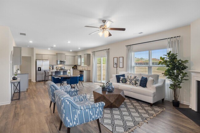 8315 Watercolour Ln unit 36207721, Ooltewah, TN 37363 - photo 7