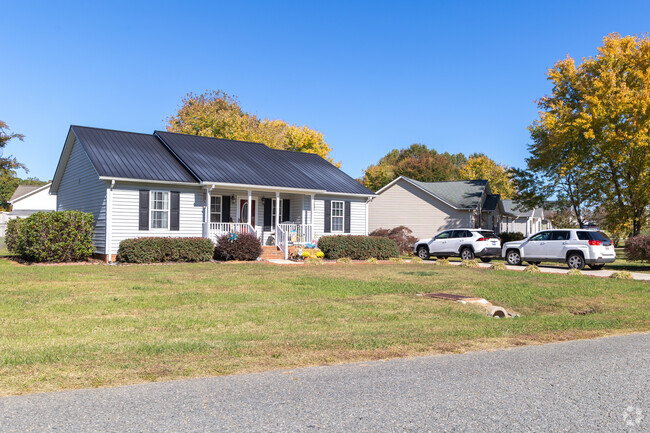 Residents can enjoy a quiet place full of nature in Albertson/Bell.
