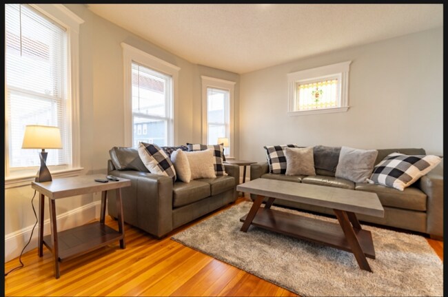 22 Dearborn St unit 2, Medford, MA 02155 - photo 3