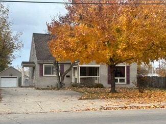 1731 Deckner Ave, Green Bay, WI 54302