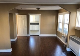 6412 10th Ave, Los Angeles, CA 90043