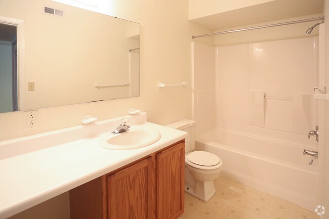 deVille I Properties LLC, Jefferson City, MO 65109 - photo 5