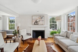 32 Pleasant St Unit 2, Portland, ME 04101