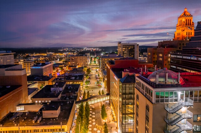 Residents enjoy walking to Downtown Rochester and nearby parks.