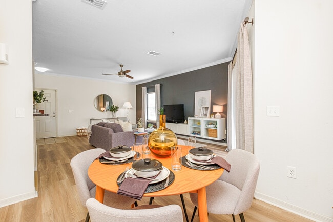 TGM University Park, Sarasota, FL 34243 - photo 7