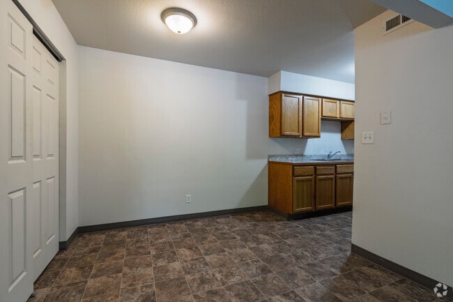 Springport Glen, Jackson, MI 49202 - photo 6