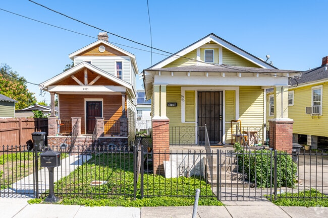 In Hollygrove shotgun homes come in different styles.