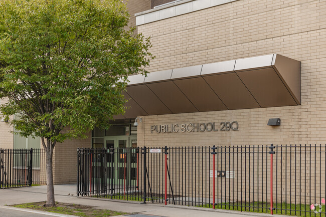 PS 29Q is a zoned neighborhood school.