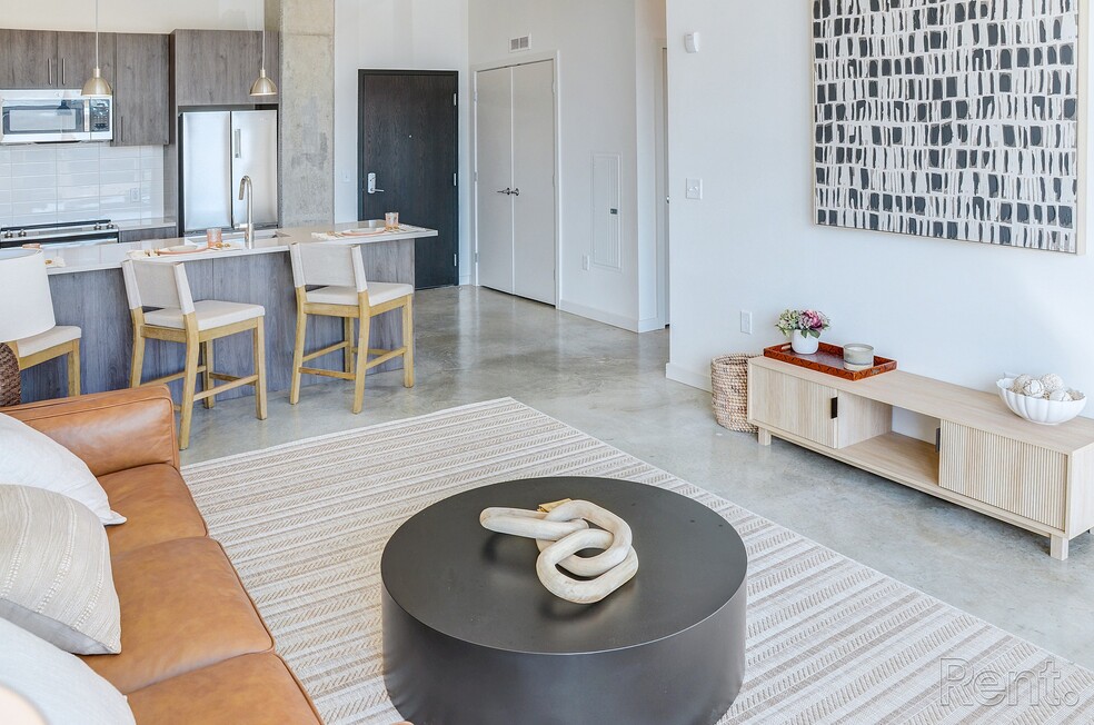 The Anthem at Square 10