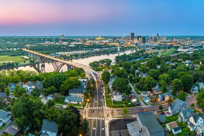 The St. Paul High bridge connects the West Side with downtown St. Paul.