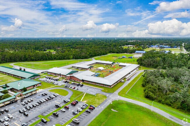 Taylor County Elementary School  promotes a safe and supportive atmosphere where students are encouraged to grow.