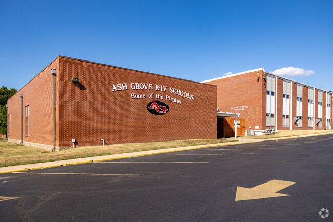 Ash Grove High School students attend grades 7th through 12th.