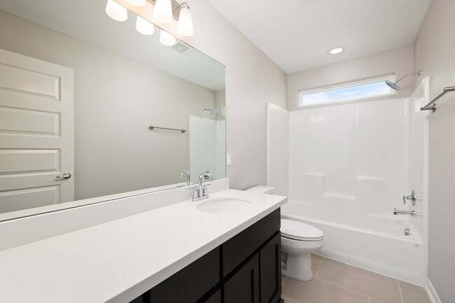 1401 Sambar Loop unit 36811015, Laredo, TX 78045 - photo 6