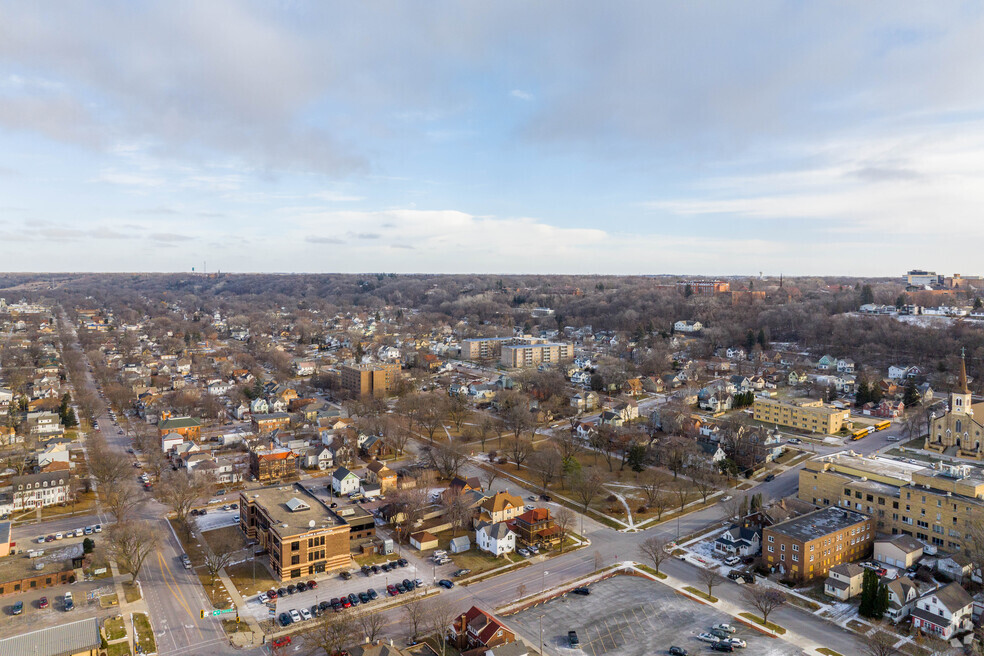 NH_WashingtonPark_555481_P2_Final_JB_122825