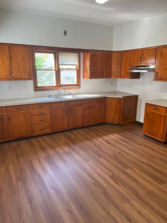 1413 Prospect Ave unit 2, Scranton, PA 18505 - photo 2