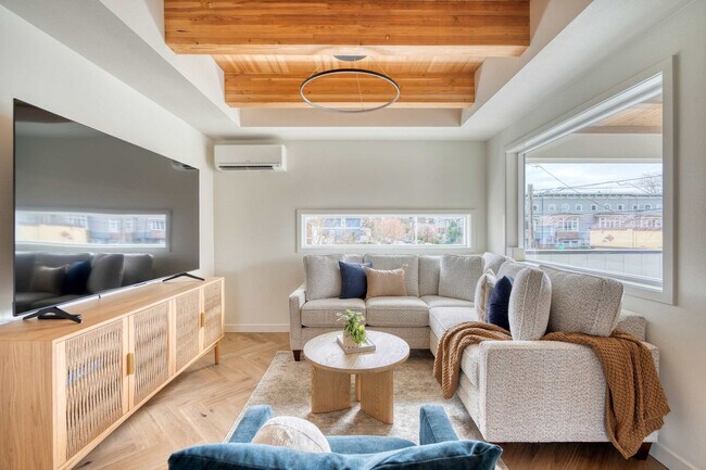 5016 NE 26th Ave unit ID1309863P, Portland, OR 97211 - photo 4