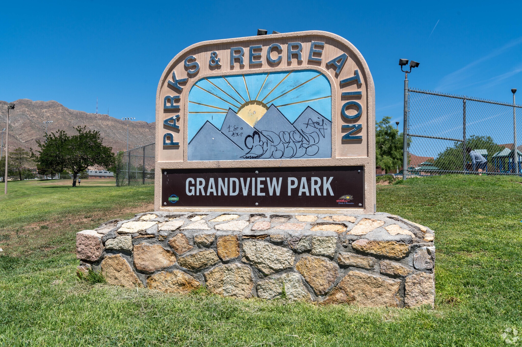 About Grandview Schools, Demographics, Things to Do