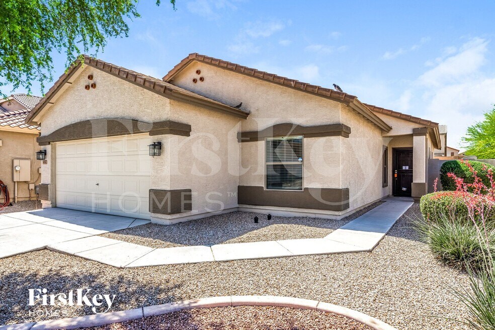 931 W Oak Tree Ln, San Tan Valley, AZ 85143 - photo 1