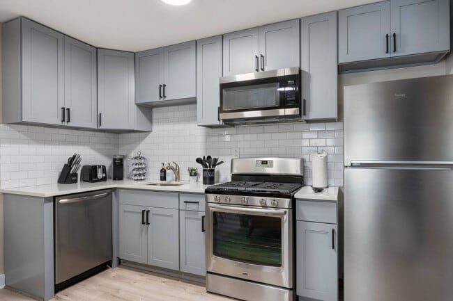 1009 Front St unit ID1366970P, Lisle, IL 60532 - photo 7