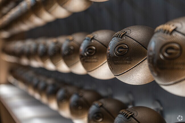 The Green Bay Packers Hall of Fame and Museum honors the team's legacy with many exhibits.