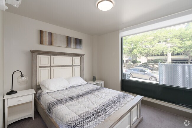 Cooper George, Spokane, WA 99204 - photo 6