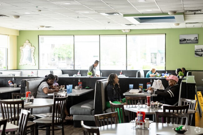 Enjoy a breakfast meal at Lincoln Square Pancake House in Millersville.